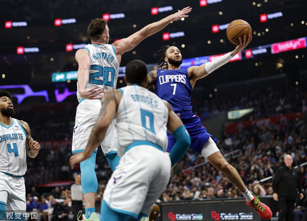 定季后赛席 定季后赛席